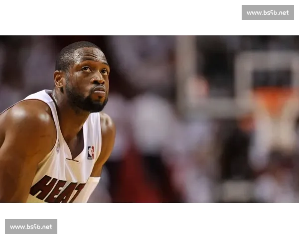 父子篮球传承:韦德与儿子的赛场交锋与人生选择